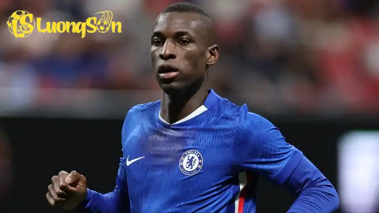 Tiền đạo người Senegal đã sẵn sàng đối đầu Chelsea tại Champions League (Ảnh: SkySport)